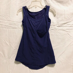 Lululemon  Sport Purple Tank Top Size 4 Built In Bra